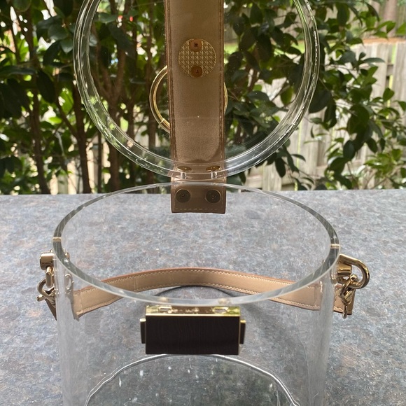 Acrylic and Leather Cylindrical Stadium Purse - Picture 4 of 10